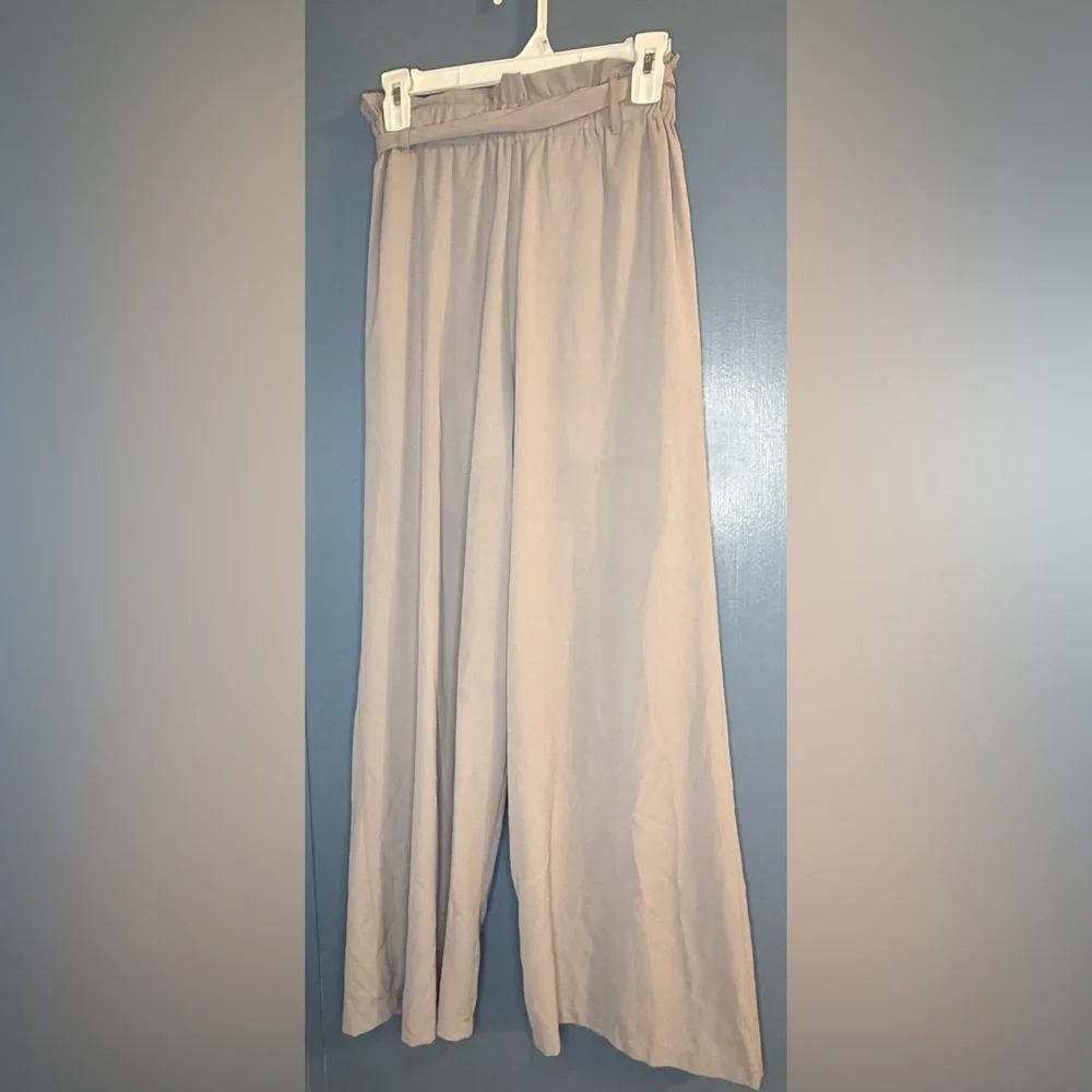 She + Sky Cream Wide-Leg Pants Size S - Picture 4 of 13